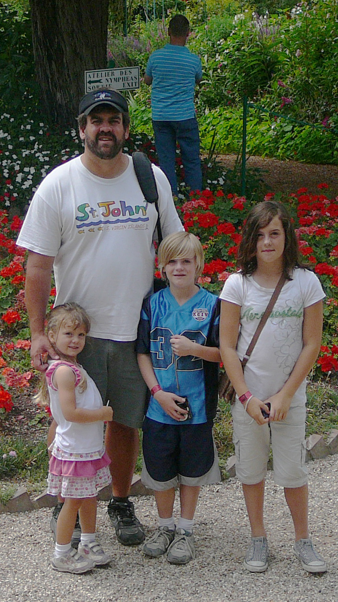 Eric and his children